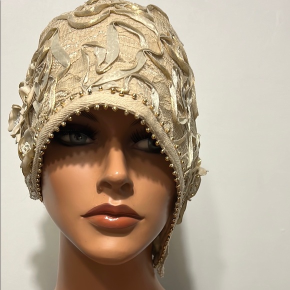Chic Beige Embroidered  Beaded Cloche Hat main image 13